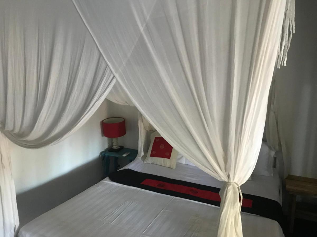 Blu Oceano B&B, Italian Restaurant ネンブララ エクステリア 写真